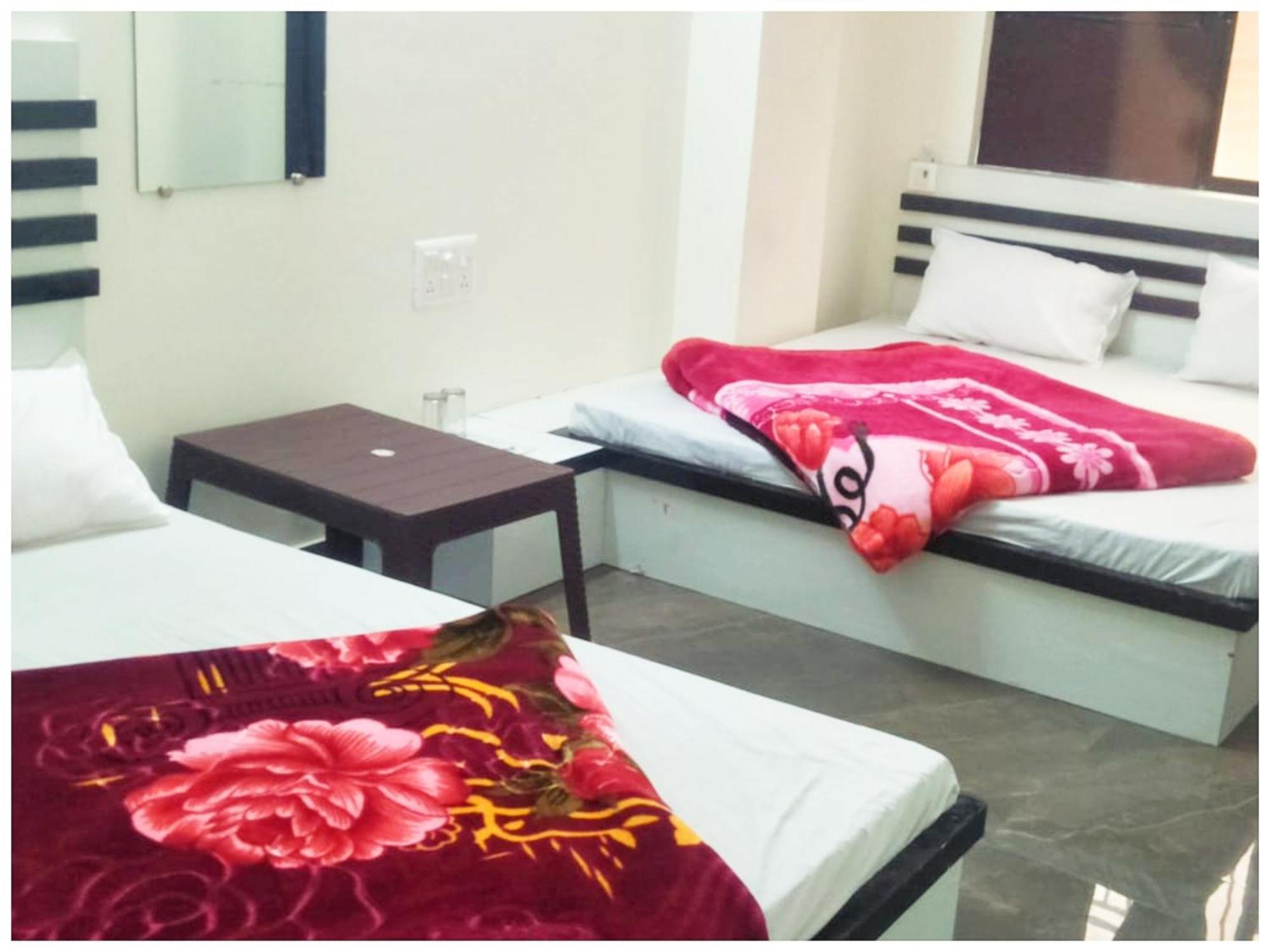 A Premium Hotel Sheeva Inn Near Temple - Fully Air Conditioning - Best Hotel Kankhal Exterior foto